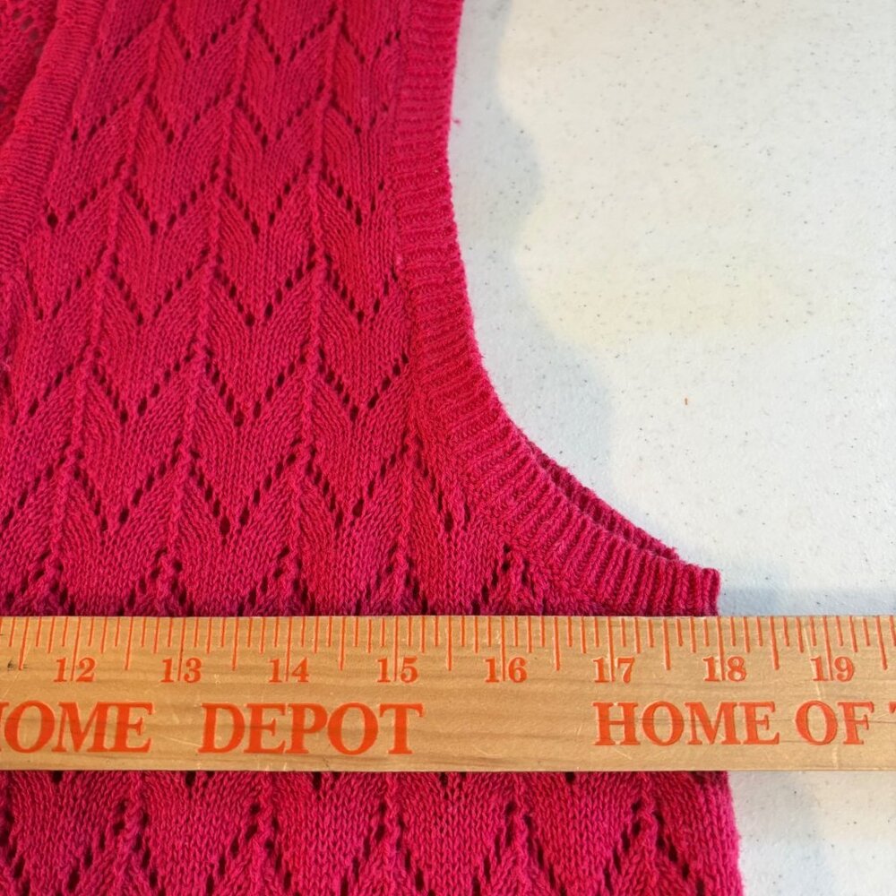 Vintage SK‎ Wear Raspberry Red Sleeveless Knit Button-Up Vest Preppy Academia - Picture 8 of 8